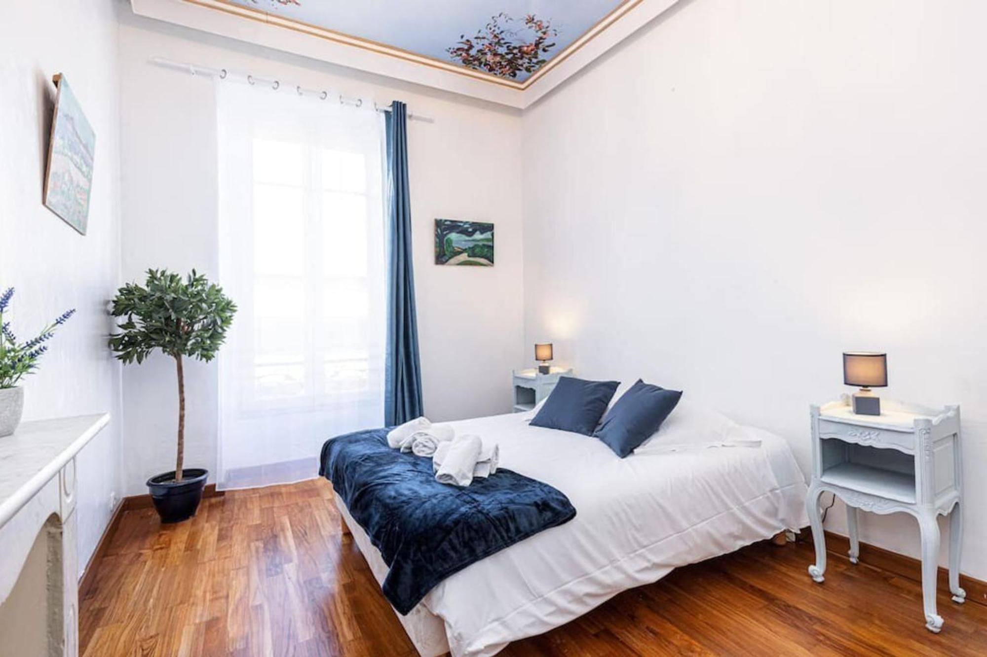 Risso - Comfortable 3 Bedrooms With Balcony Nice Exteriör bild