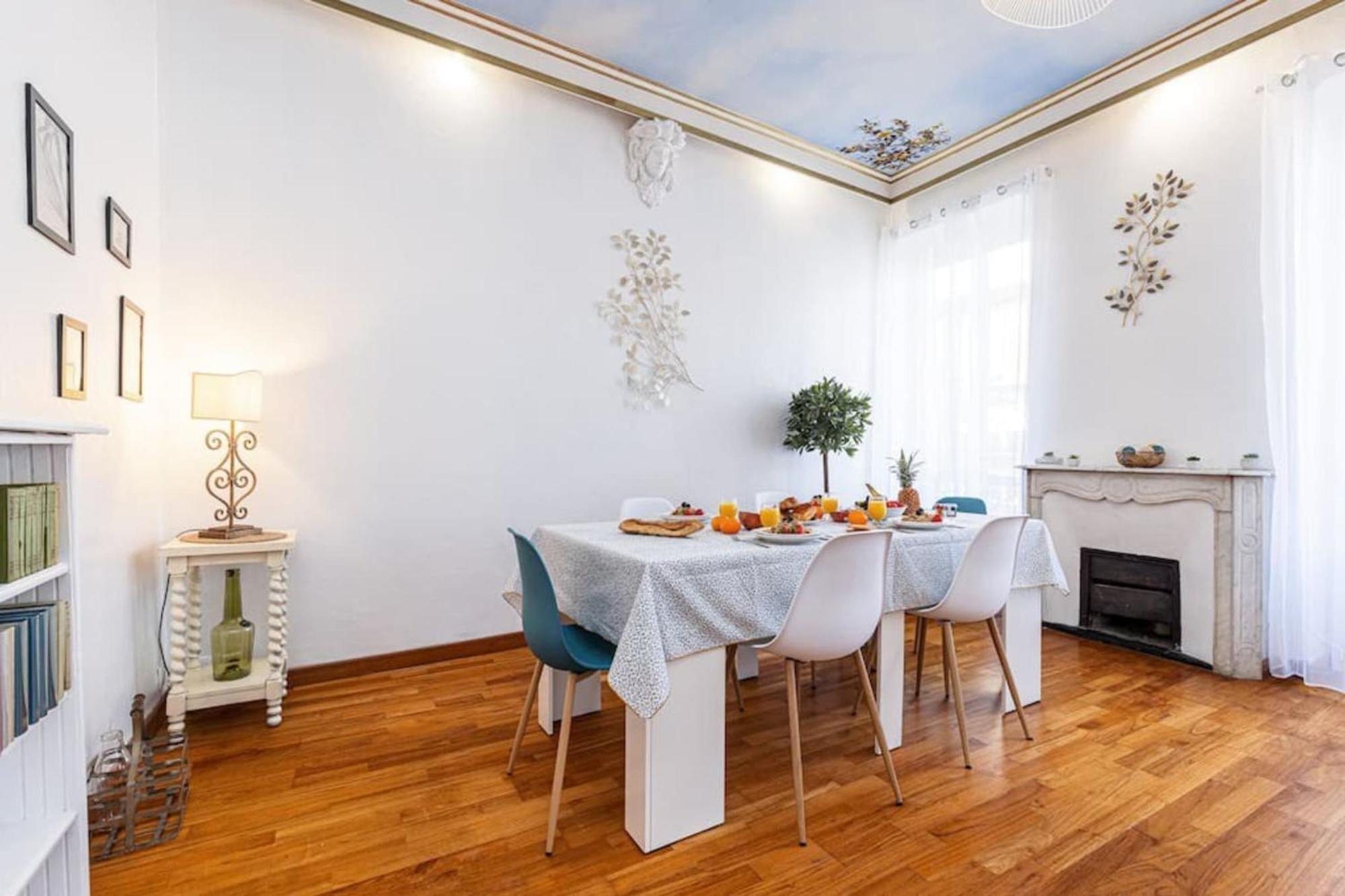 Risso - Comfortable 3 Bedrooms With Balcony Nice Exteriör bild